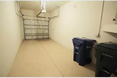7936 Limestone Lane #7936, Sarasota, FL 34233 - Photo 14