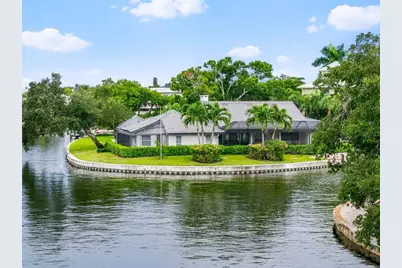 500 Venice Lane, Sarasota, FL 34242 - Photo 2