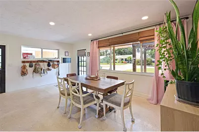 5812 2nd Avenue Drive NW, Bradenton, FL 34209 - Photo 2