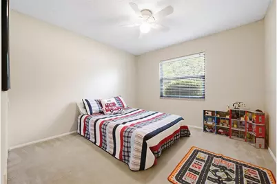 2328 Spring Oaks Circle, Sarasota, FL 34234 - Photo 24