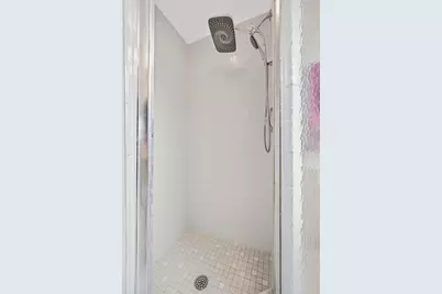 2328 Spring Oaks Circle, Sarasota, FL 34234 - Photo 22