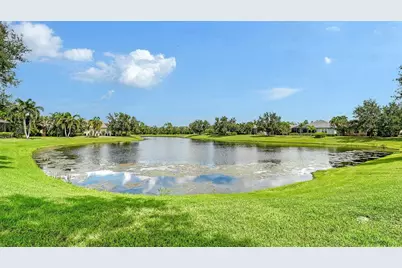7159 Westhill Court, Lakewood Ranch, FL 34202 - Photo 32
