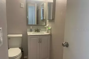 2229 Montclair Dr, Sarasota, FL 34231 - Photo 18