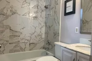 2229 Montclair Dr, Sarasota, FL 34231 - Photo 16