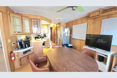 3275 26th Avenue E #119, Bradenton, FL 34208 - Photo 6