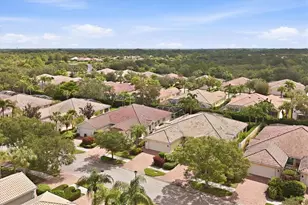 7621 Quinto Dr, Sarasota, FL 34238 - Photo 4