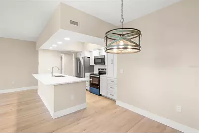 5823 Tidewood Avenue #8, Sarasota, FL 34231 - Photo 10