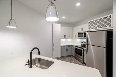 1420 Lakefront Drive #7410, Sarasota, FL 34240 - Photo 4