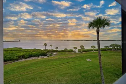 1030 Tidewater Shores Loop #105, Bradenton, FL 34208 - Photo 4