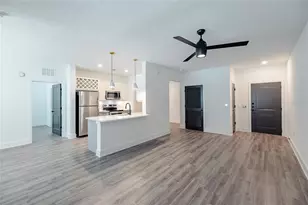 1420 Lakefront Dr, Sarasota, FL 34240 - Photo 10