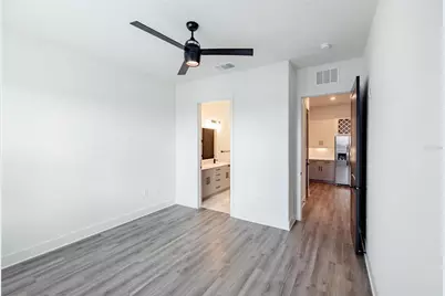1420 Lakefront Drive #4204, Sarasota, FL 34240 - Photo 14
