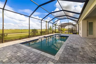 5613 Lightning Whelk Lane, Lakewood Ranch, FL 34211 - Photo 2