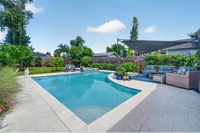2318 7th Avenue W, Bradenton, FL 34205 - Photo 2