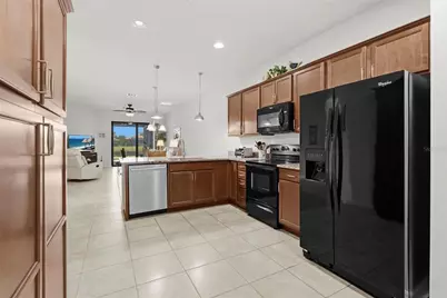 19241 Serafina Street, Venice, FL 34293 - Photo 4