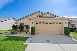 4759 Raintree St Cir E, Bradenton, FL 34203 - Photo 2