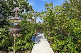 1831 Bayshore Dr, Terra Ceia, FL 34250 - Photo 36