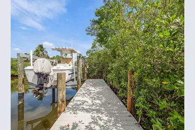 1831 Bayshore Drive, Terra Ceia, FL 34250 - Photo 38