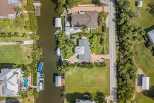 1831 Bayshore Dr, Terra Ceia, FL 34250 - Photo 56