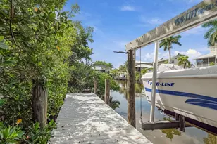 1831 Bayshore Dr, Terra Ceia, FL 34250 - Photo 40