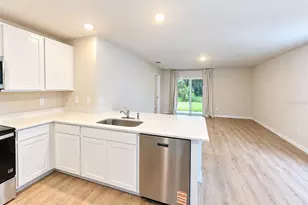 10650 Hidden Banks Gln, Parrish, FL 34219 - Photo 4