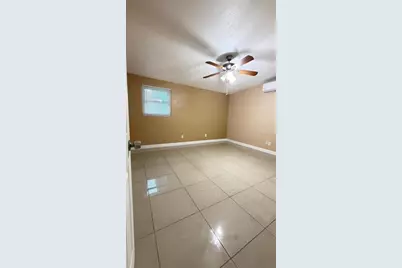 3107 Bayshore Gardens Parkway, Bradenton, FL 34207 - Photo 12