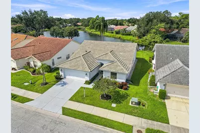 5816 Beaurivage Avenue, Sarasota, FL 34243 - Photo 1