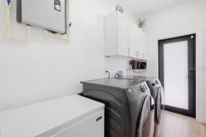 4710 W Bay View Avenue, Tampa, FL 33611 - Photo 50
