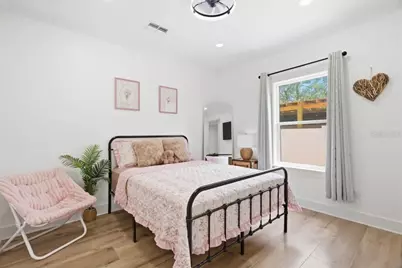 4710 W Bay View Avenue, Tampa, FL 33611 - Photo 42