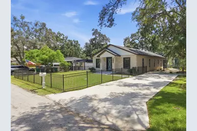 4710 W Bay View Avenue, Tampa, FL 33611 - Photo 2