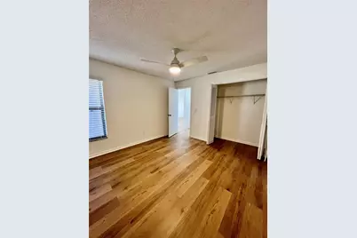 2132 Jo An Drive, Sarasota, FL 34231 - Photo 10