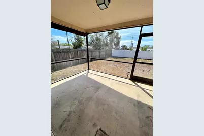 2132 Jo An Drive, Sarasota, FL 34231 - Photo 18