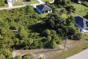 164 Lime Tree Park, Rotonda West, FL 33947 - Photo 1