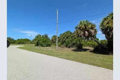 168 Lime Tree Park, Rotonda West, FL 33947 - Photo 2