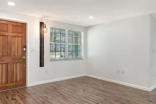 2510 Bispham Rd, Sarasota, FL 34231 - Photo 10