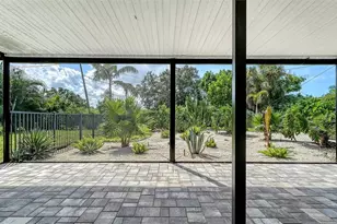 2510 Bispham Rd, Sarasota, FL 34231 - Photo 30