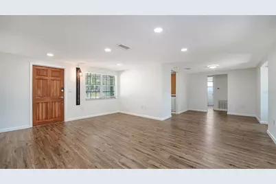 2510 Bispham Road, Sarasota, FL 34231 - Photo 8