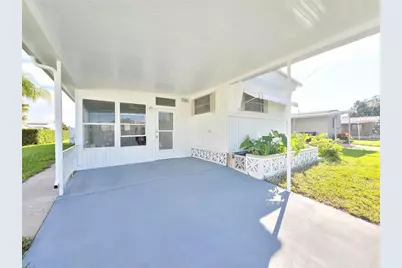 321 3rd Street Drive W, Palmetto, FL 34221 - Photo 2