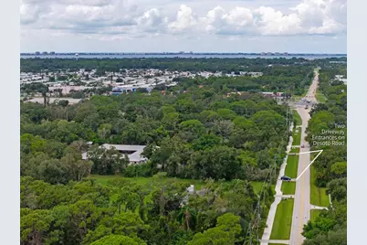 2140 Desoto Road, Sarasota, FL 34234 - Photo 2
