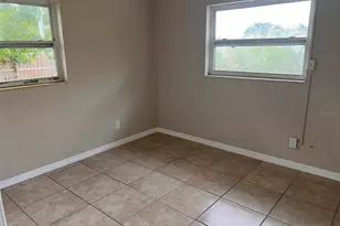 3633 Roxane Blvd, Sarasota, FL 34235 - Photo 4