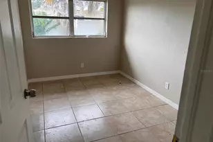3633 Roxane Blvd, Sarasota, FL 34235 - Photo 6