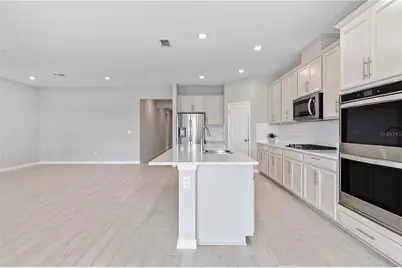 13723 Green Hammock Place, Lakewood Ranch, FL 34211 - Photo 18
