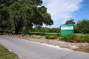 7943 Limestone Ln, Sarasota, FL 34233 - Photo 30