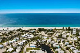 214 S Harbor Dr, Holmes Beach, FL 34217 - Photo 1