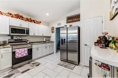 5001 18th Street E, Bradenton, FL 34203 - Photo 10