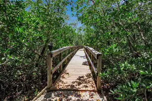 521 Forest Way, Longboat Key, FL 34228 - Photo 40