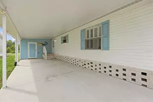 583 Portside Dr, North Port, FL 34287 - Photo 6