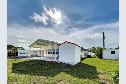 23 Siesta Circle W, Osprey, FL 34229 - Photo 6