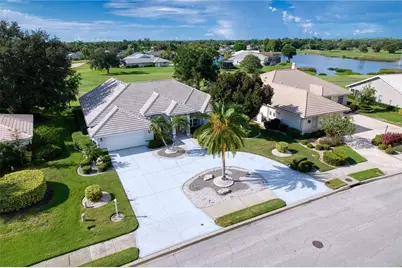 6802 Drewrys Bluff, Bradenton, FL 34203 - Photo 2