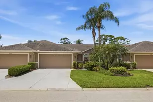5294 Mahogany Run Ave, Sarasota, FL 34241 - Photo 2
