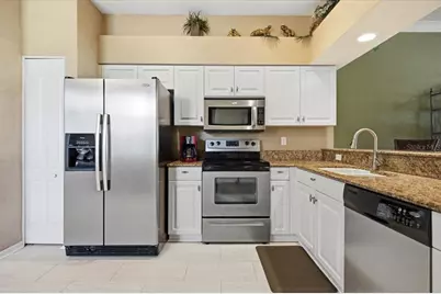 5294 Mahogany Run Avenue, Sarasota, FL 34241 - Photo 18
